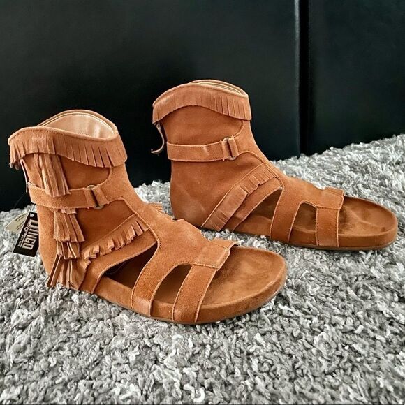 NIB Dingo Fringe Suede Sandals - Picture 3 of 10